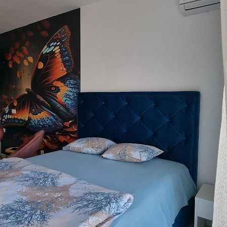 Ferienwohnung Naki Apartman Podgorica Exterior foto