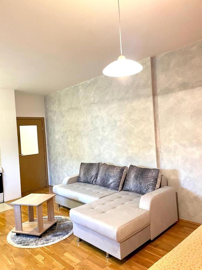 Ferienwohnung Naki Apartman Podgorica Exterior foto